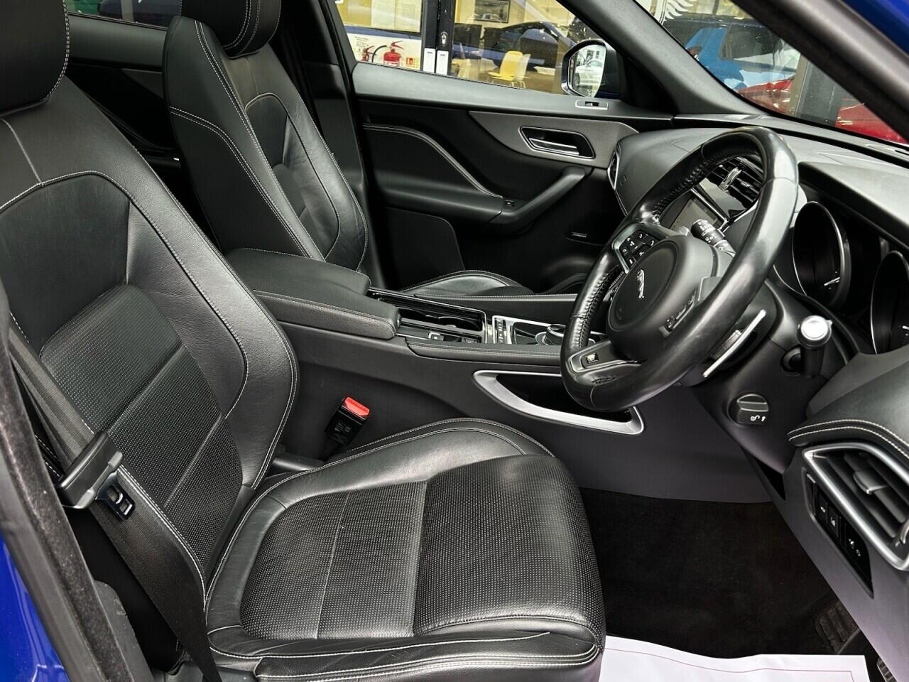 Used Jaguar F-Pace 2017 for sale - 76549210: Photo 26
