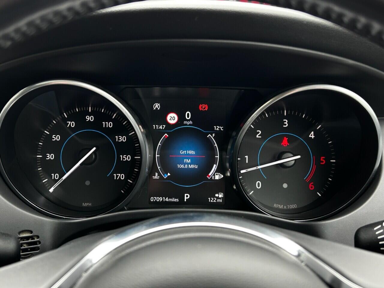 Used Jaguar F-Pace 2017 for sale - 76549210: Photo 42