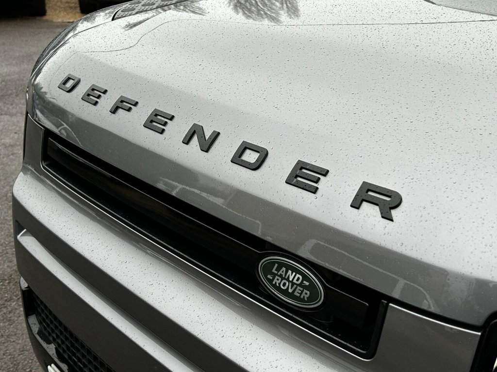 Used Land Rover Defender 2023 for sale - 77188548: Photo 19