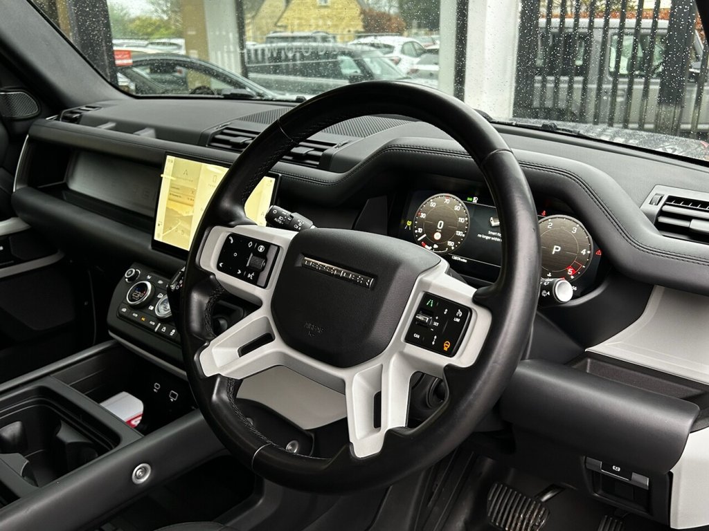 Used Land Rover Defender 2023 for sale - 77188548: Photo 21