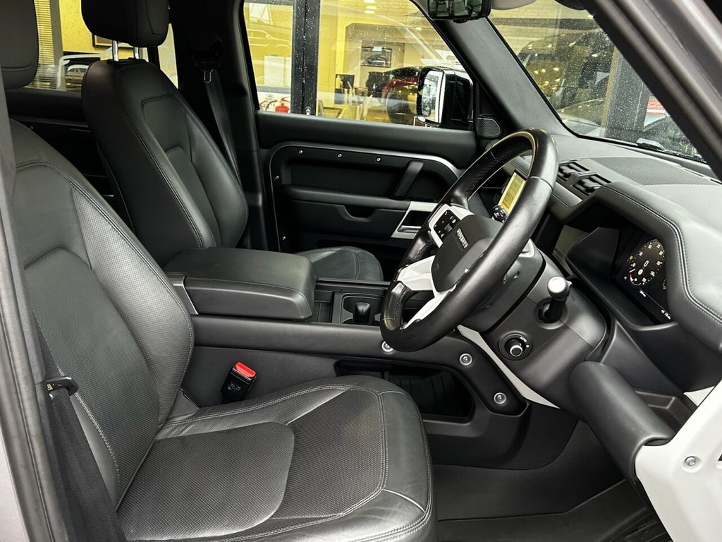 Used Land Rover Defender 2023 for sale - 77188548: Photo 23