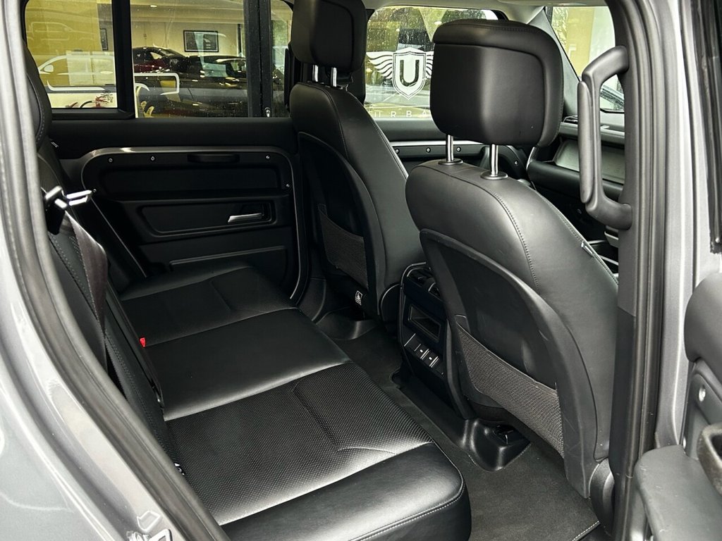 Used Land Rover Defender 2023 for sale - 77188548: Photo 32