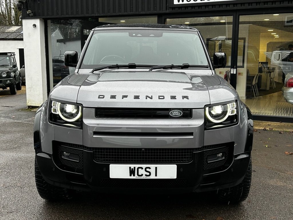 Used Land Rover Defender 2023 for sale - 77188548: Photo 6