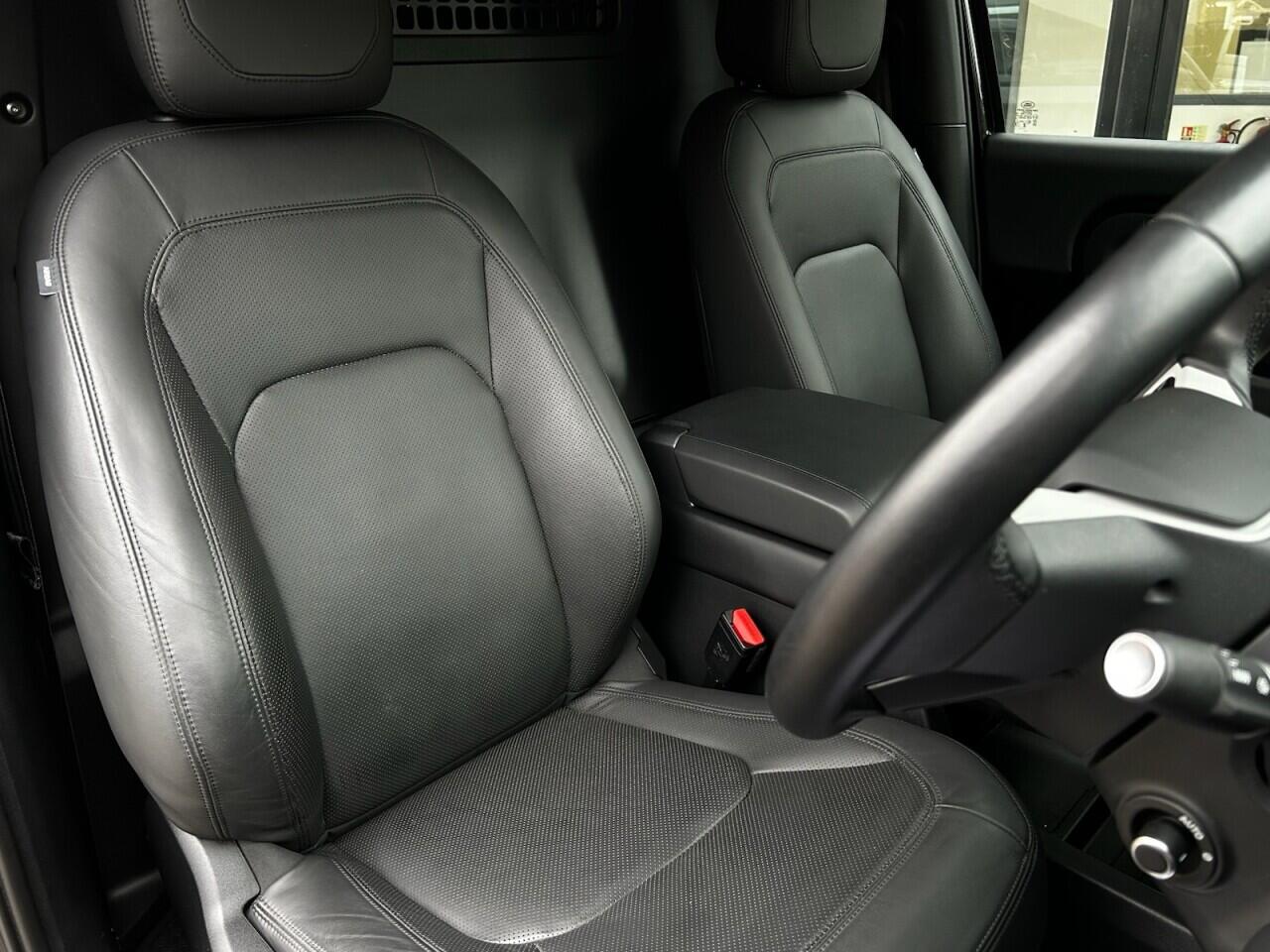 Used Land Rover Defender for sale - 76899319: Photo 23