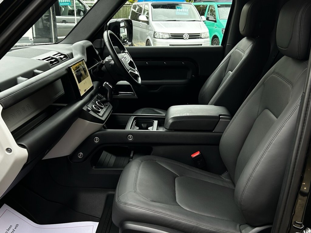 Used Land Rover Defender 2023 for sale - 77000985: Photo 27