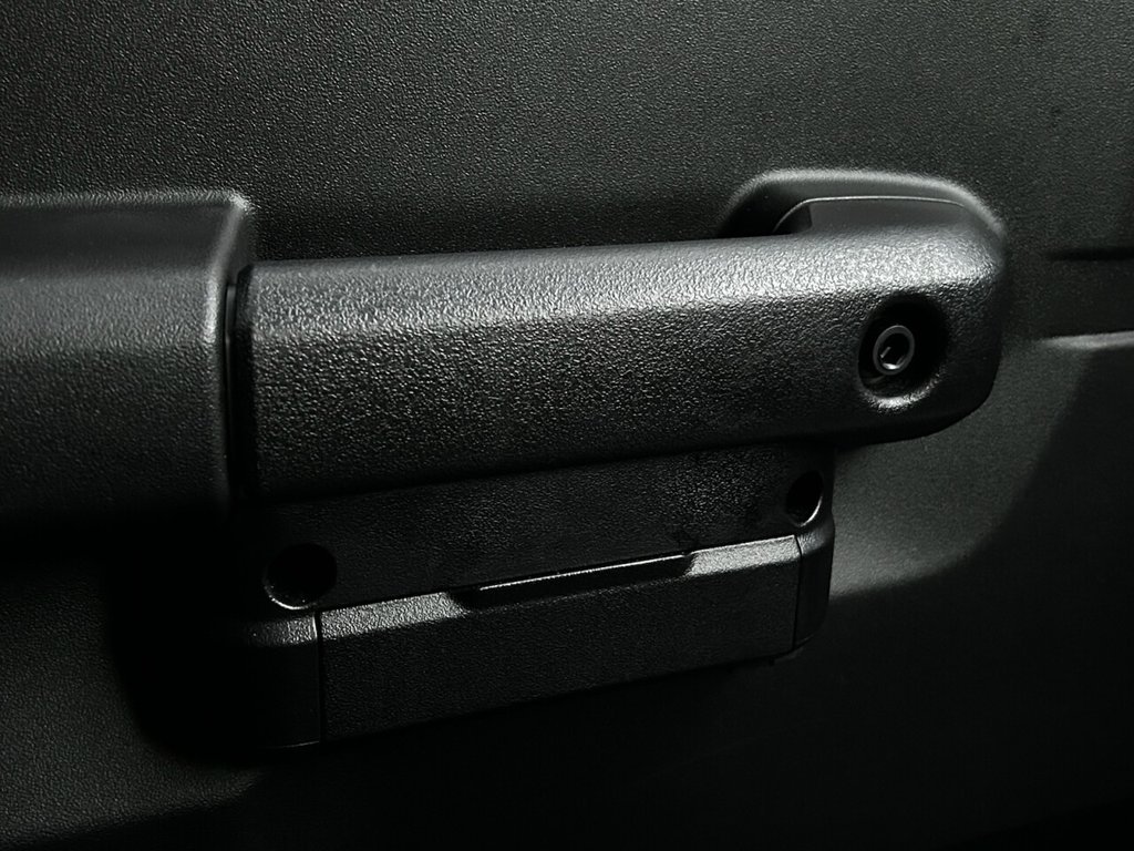 Used Suzuki Jimny 2023 for sale - 77007062: Photo 39