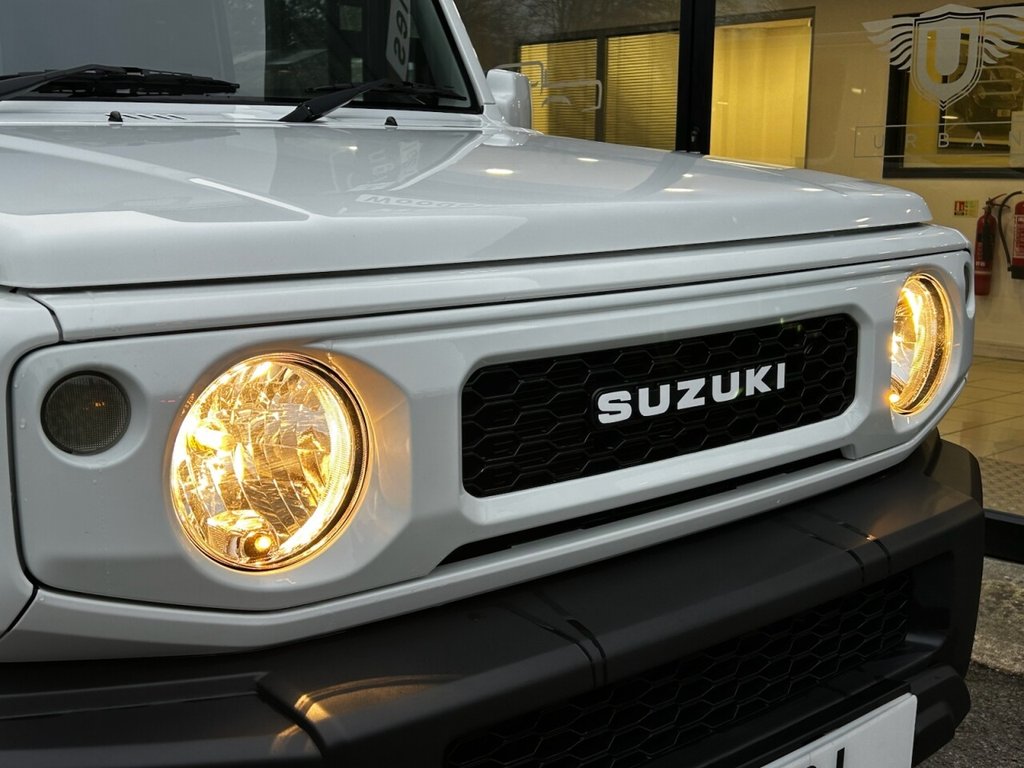 Used Suzuki Jimny 2023 for sale - 77007062: Photo 9