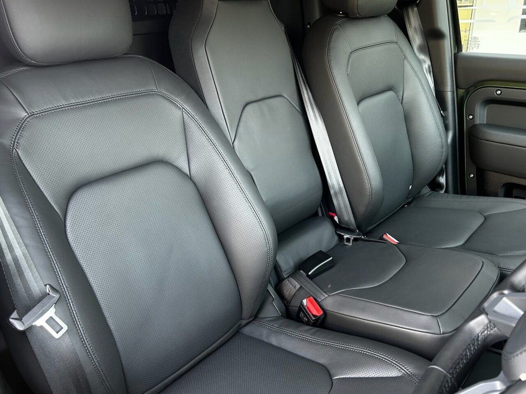 Used Land Rover Defender 2026 for sale - 77967278: Photo 37