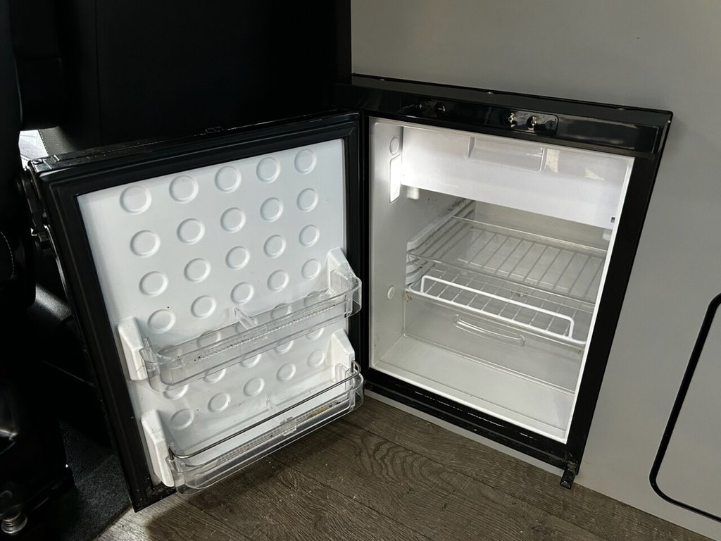 Used Volkswagen Transporter 2024 for sale - 77520683: Photo 34