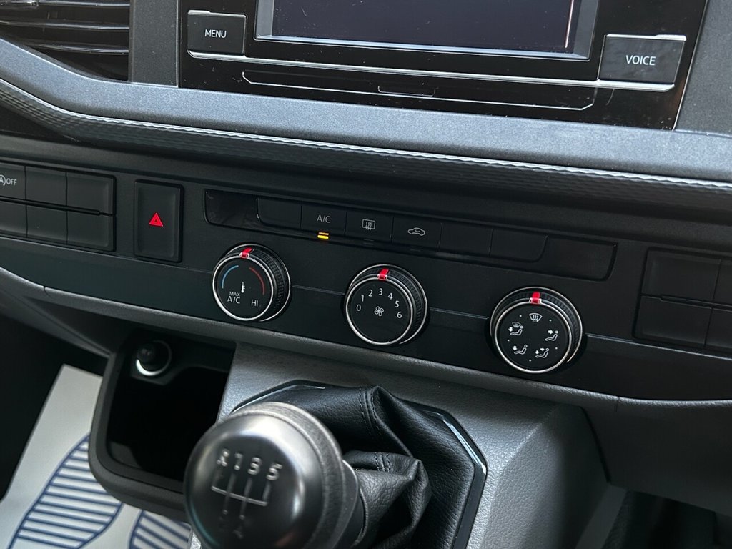 Used Volkswagen Transporter 2024 for sale - 77520683: Photo 46