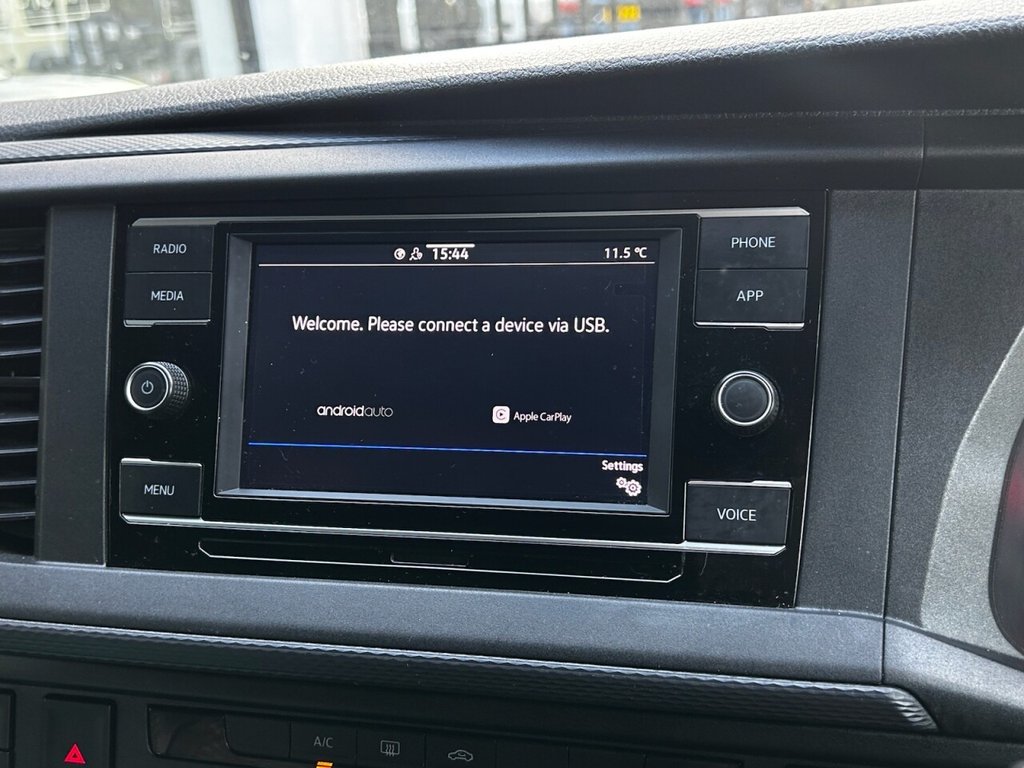 Used Volkswagen Transporter 2024 for sale - 77520683: Photo 50