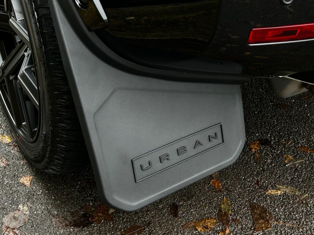 Used Land Rover Defender 110 for sale - 76632956: Photo 17