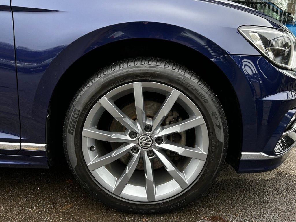 Used Volkswagen Passat 2018 for sale - 77000997: Photo 11