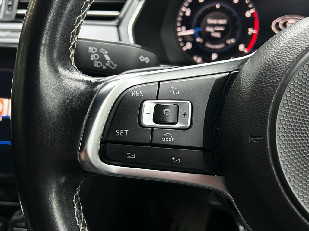 Used Volkswagen Passat 2018 for sale - 77000997: Photo 44