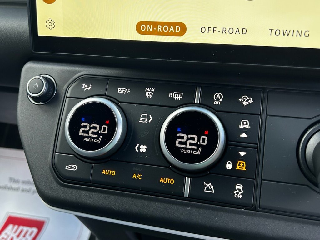 Used Land Rover Defender 110 2026 for sale - 77703602: Photo 40