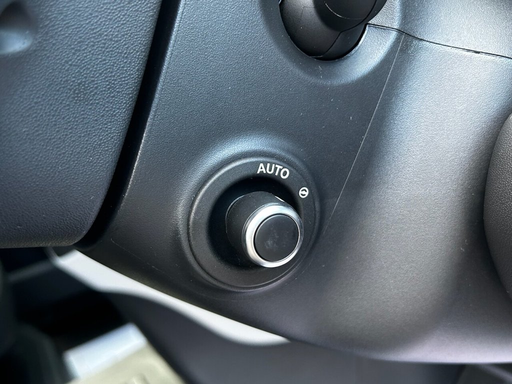 Used Land Rover Defender 110 2026 for sale - 77703602: Photo 44