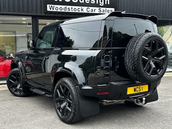 Used Land Rover Defender 2023 for sale - 76336715: Photo