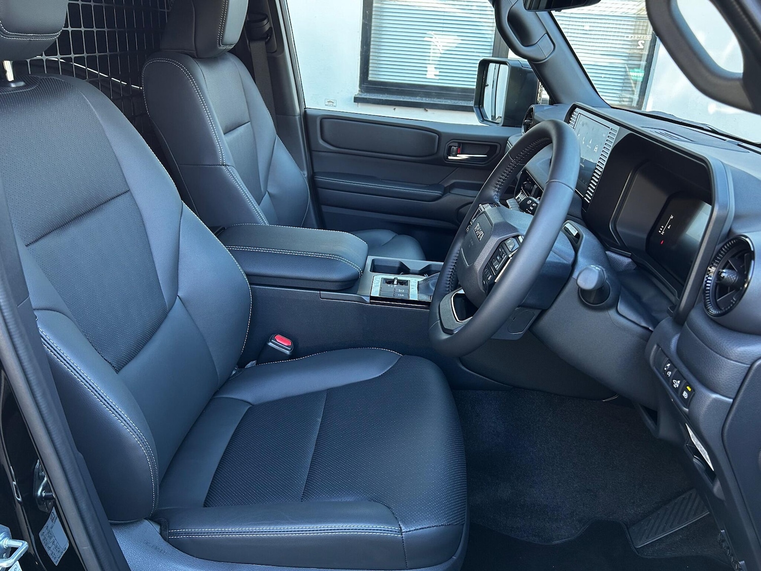 Vehicle 29