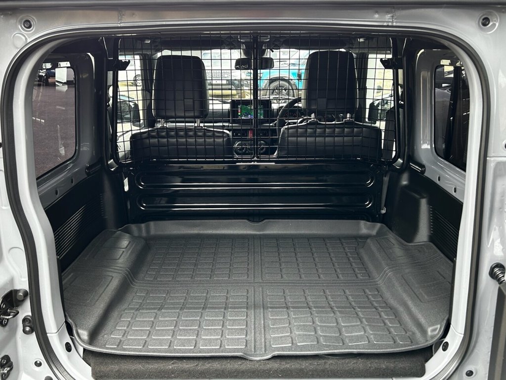 Used Suzuki Jimny 2022 for sale - 78124313: Photo 43