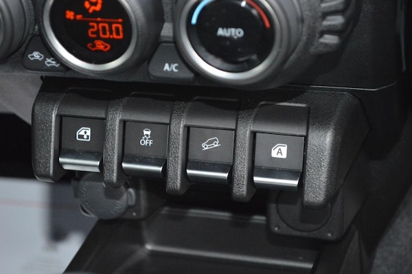 Used Suzuki Jimny for sale - 75563206: Photo 29