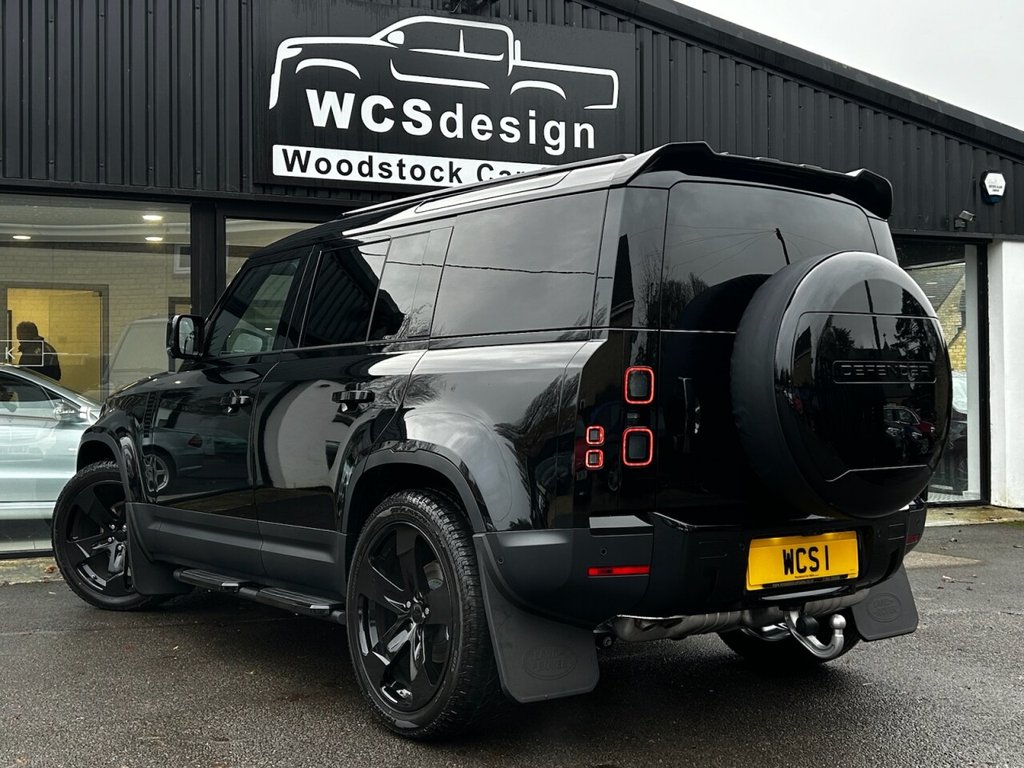 Used Land Rover Defender 110 2025 for sale - 77001007: Photo 2