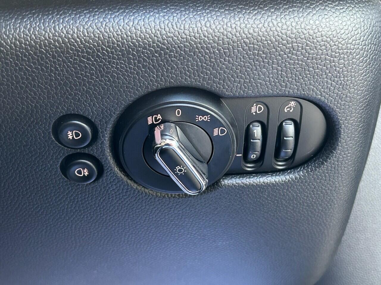 Vehicle 33