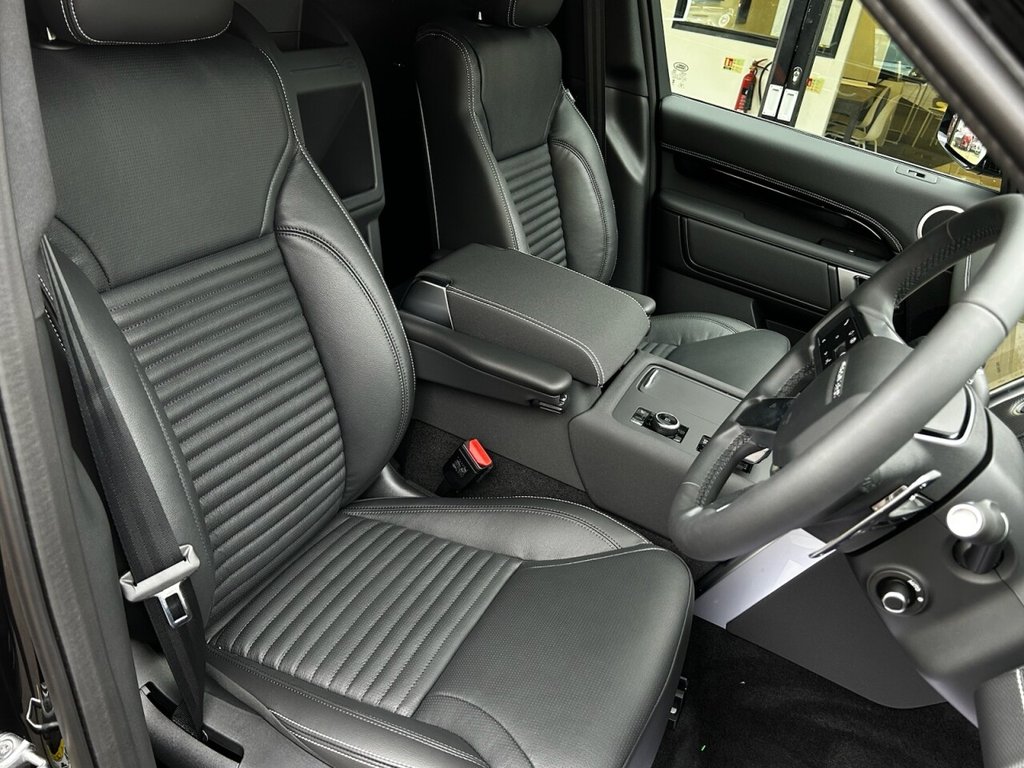 Used Land Rover Discovery 5 2025 for sale - 77000991: Photo 22