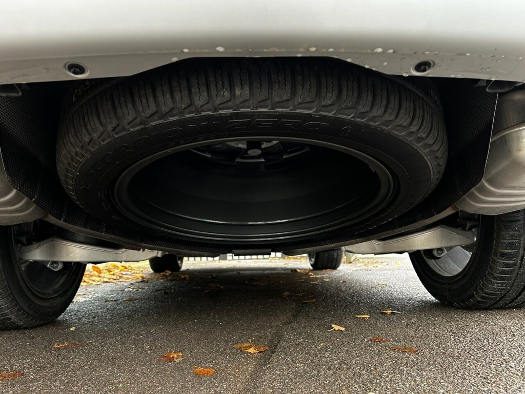 Used Land Rover Discovery 5 2025 for sale - 77000991: Photo 41