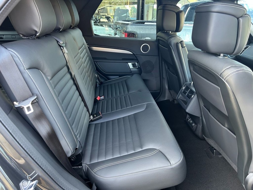 Used Land Rover Discovery 5 2025 for sale - 77000991: Photo 45