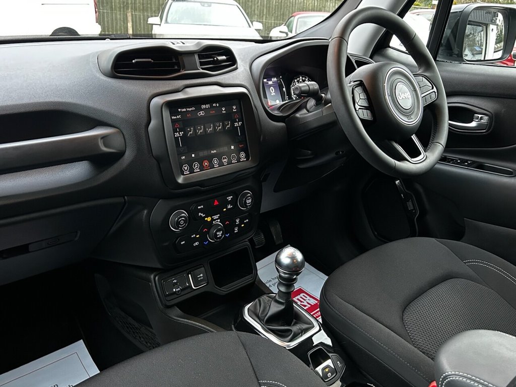 Used Jeep Renegade 2022 for sale - 77072548: Photo 26