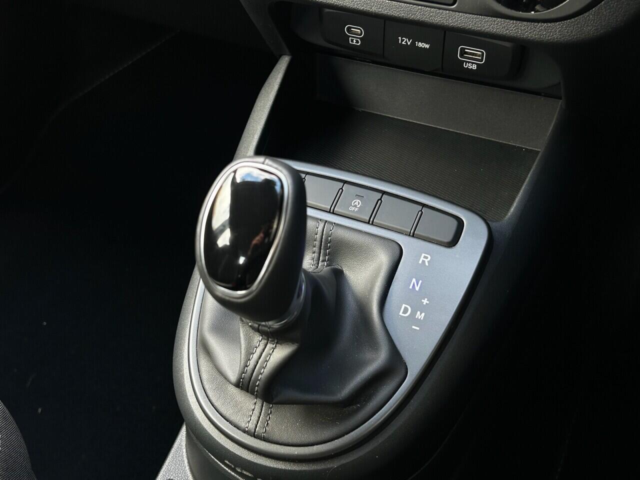 Used Hyundai i10 2024 for sale - 76485948: Photo 41