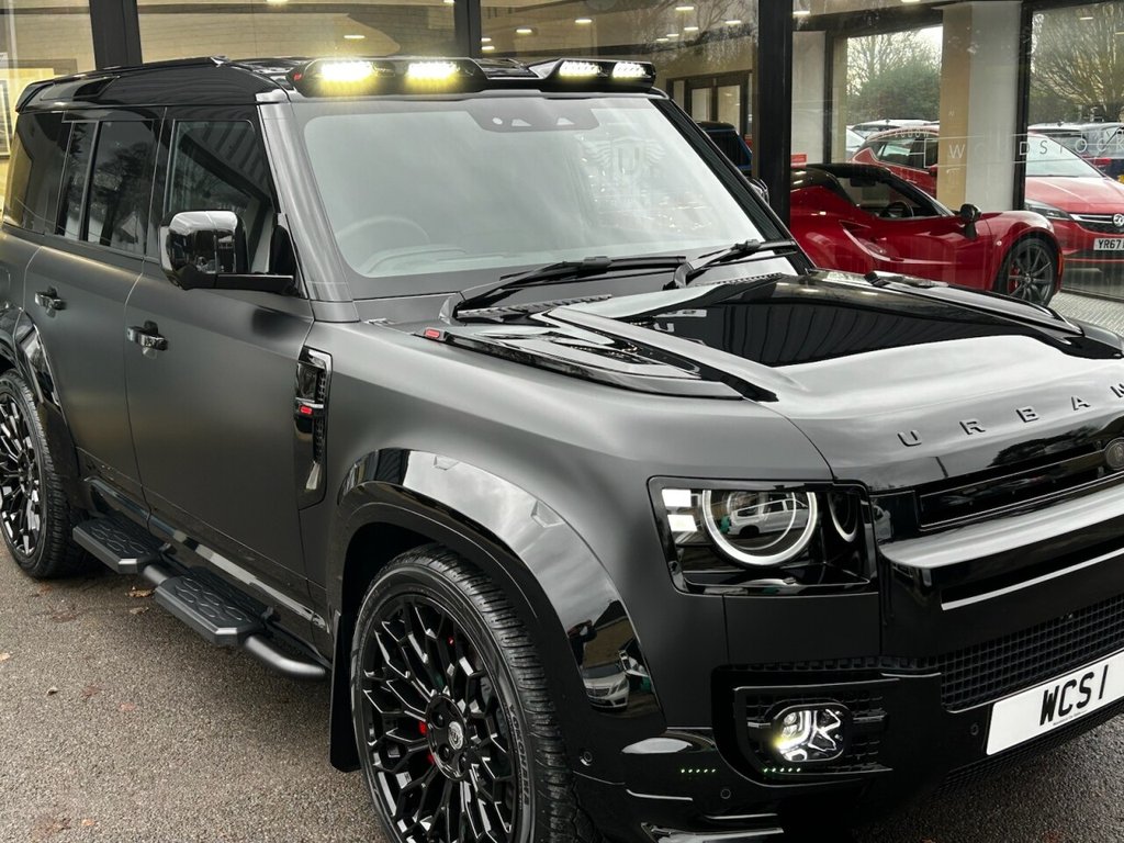 Used Land Rover Defender 2025 for sale - 77000995: Photo 4