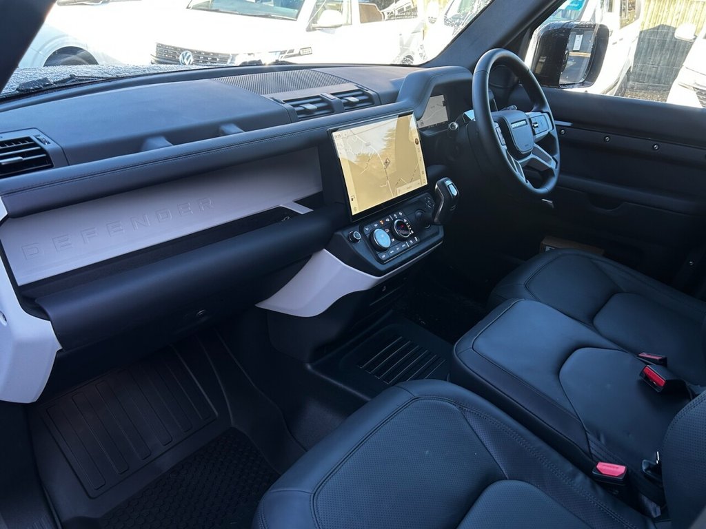 Used Land Rover Defender 2026 for sale - 77557840: Photo 26