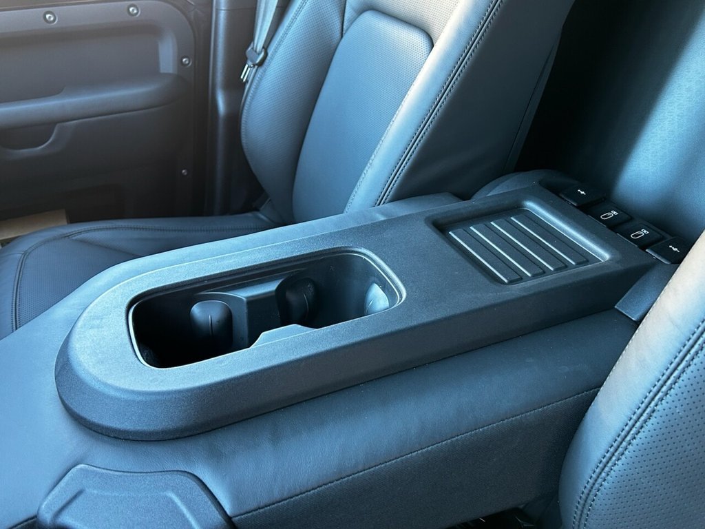 Used Land Rover Defender 2026 for sale - 77557840: Photo 28