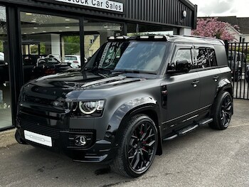 Used Land Rover Defender 2024 for sale - 78256873: Photo