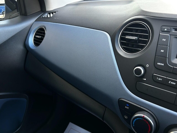 Used Hyundai i10 2017 for sale - 76136580: Photo 34
