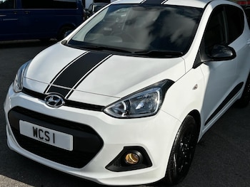 Used Hyundai i10 2017 for sale - 76136580: Photo 4