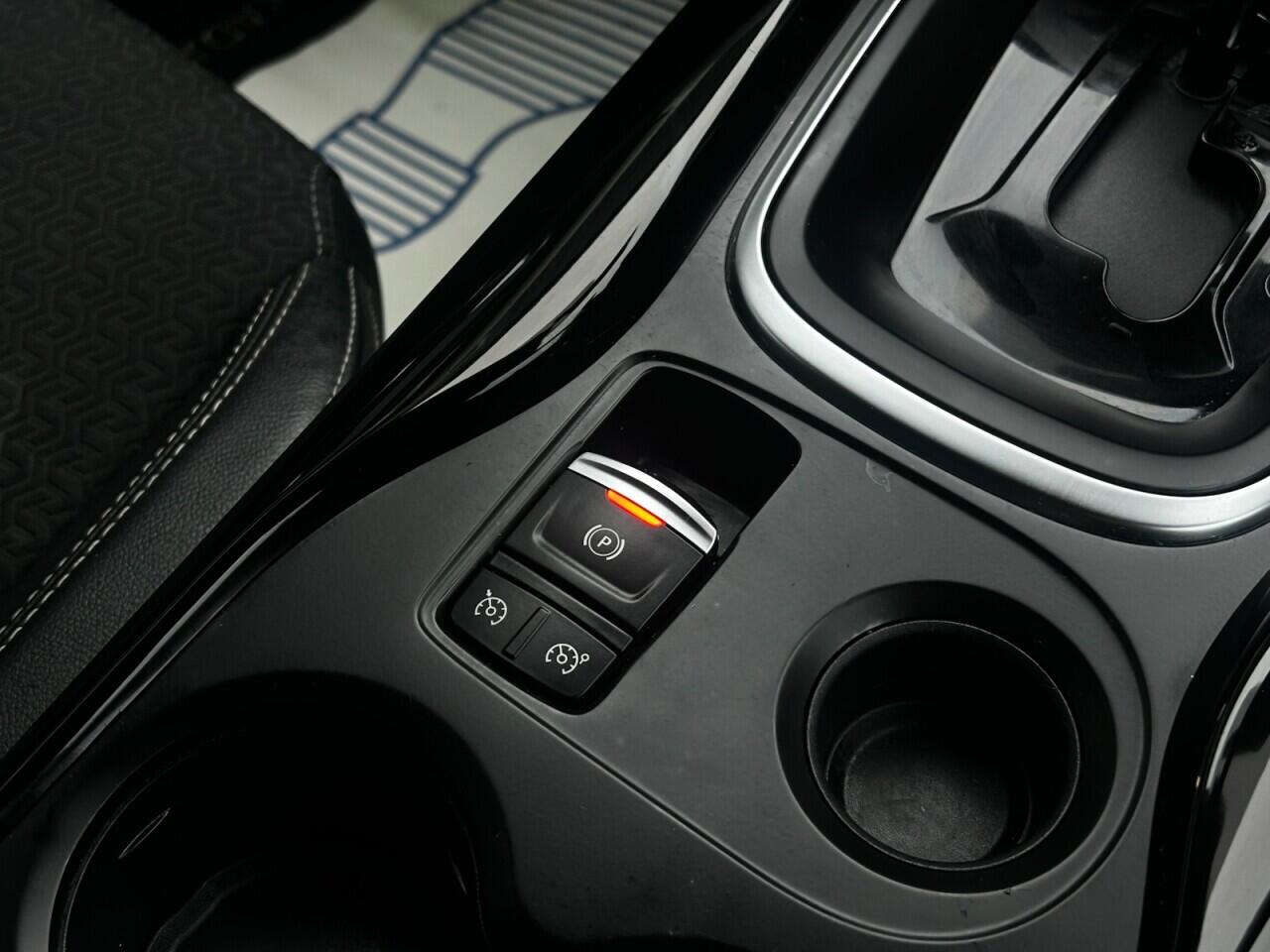 Used Renault Kadjar 2018 for sale - 76898504: Photo 37