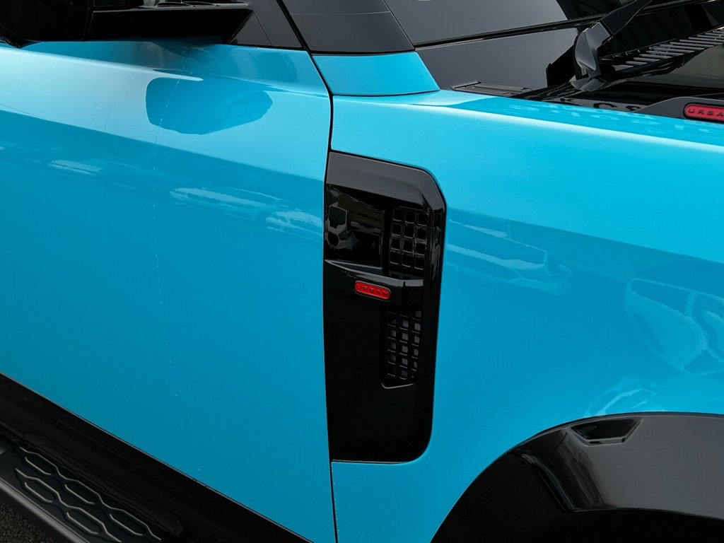 Used Land Rover Defender 2025 for sale - 77227564: Photo 26