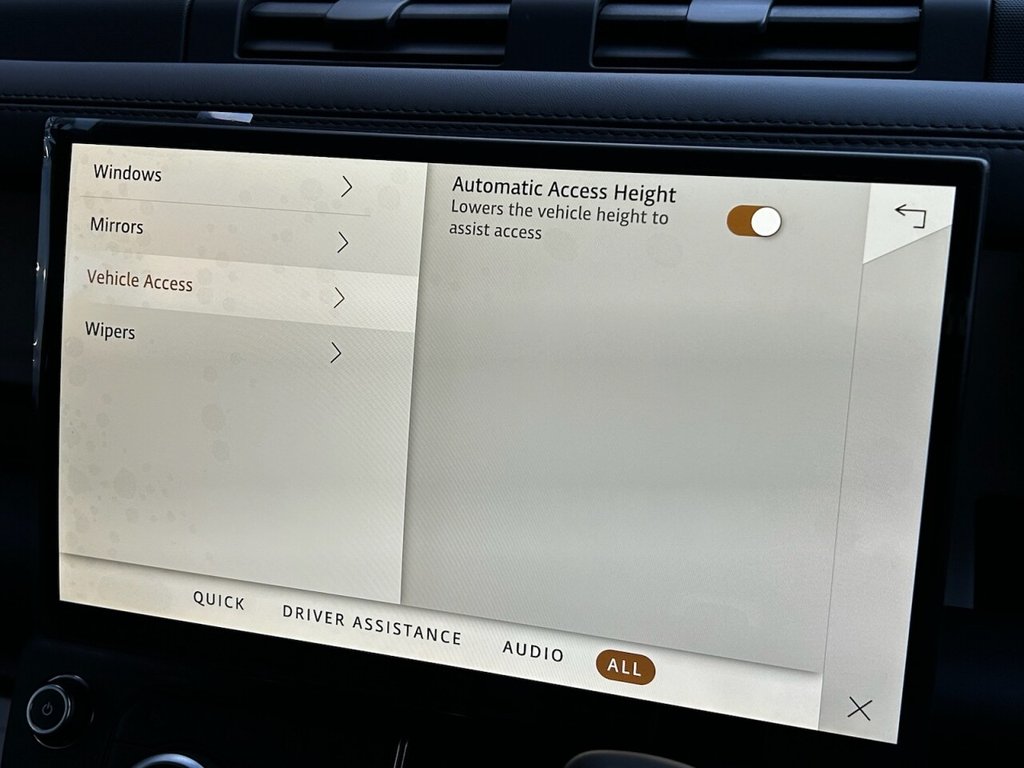 Used Land Rover Defender 2025 for sale - 77227564: Photo 40