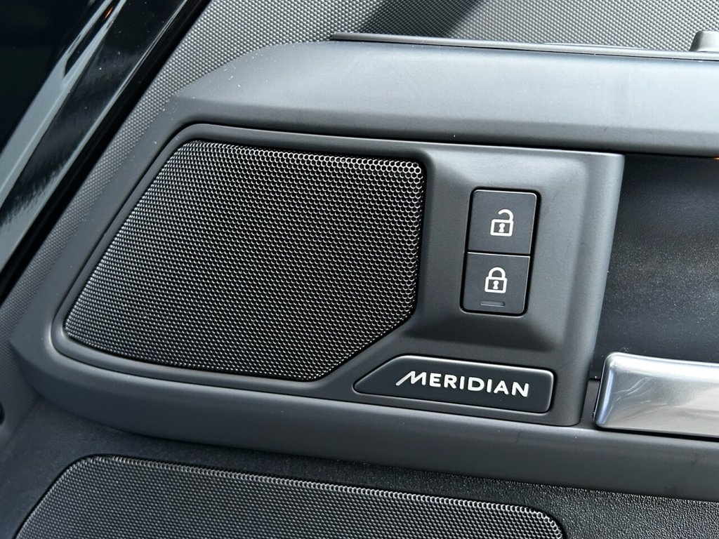 Used Land Rover Defender 2025 for sale - 77227564: Photo 49