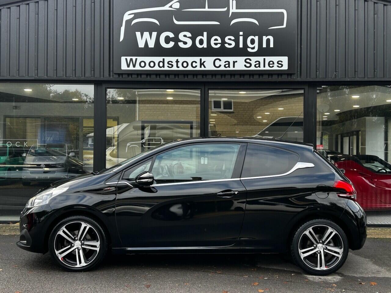 Used Peugeot 208 2016 for sale - 76360202: Photo 11