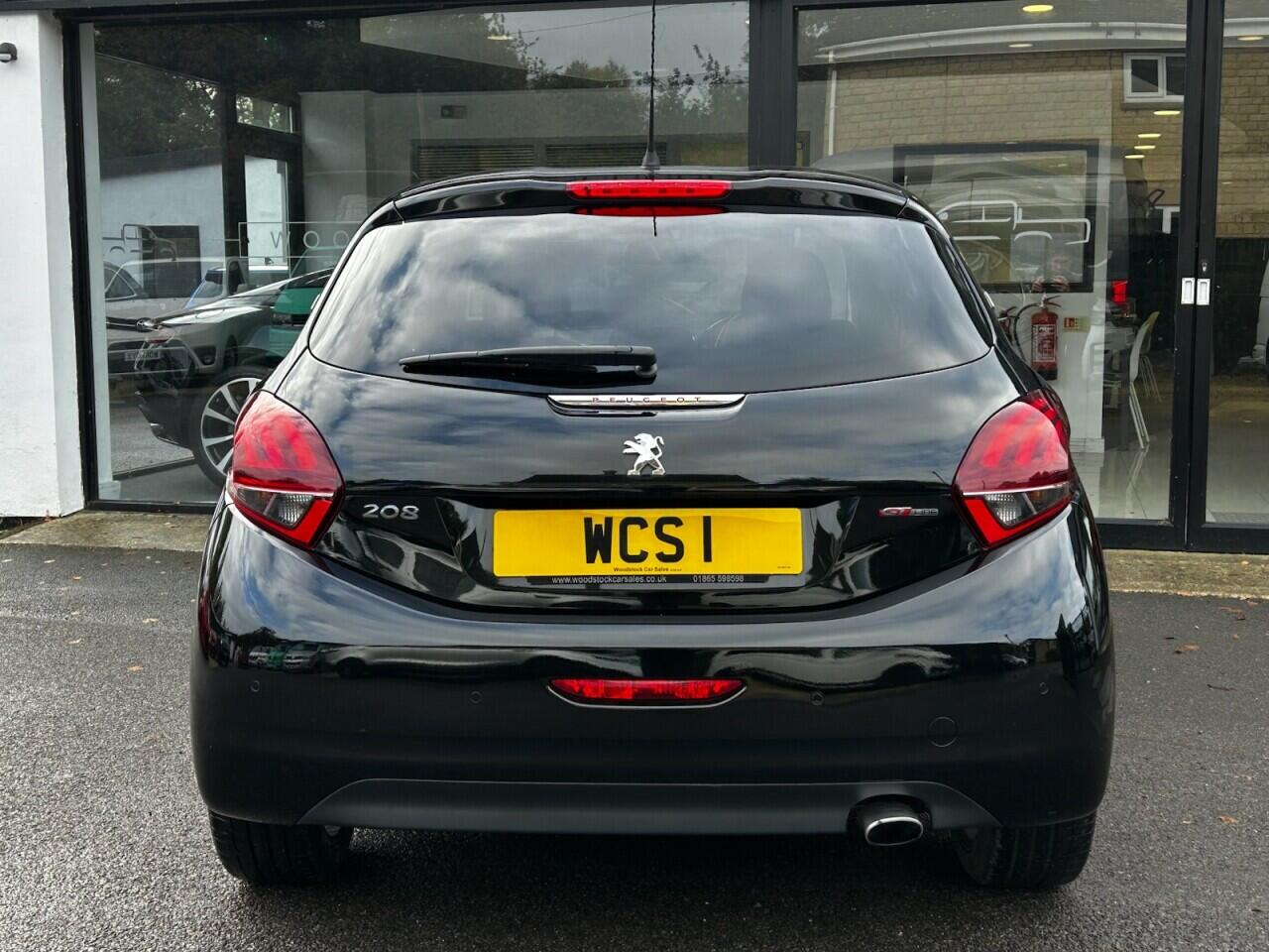Used Peugeot 208 2016 for sale - 76360202: Photo 16