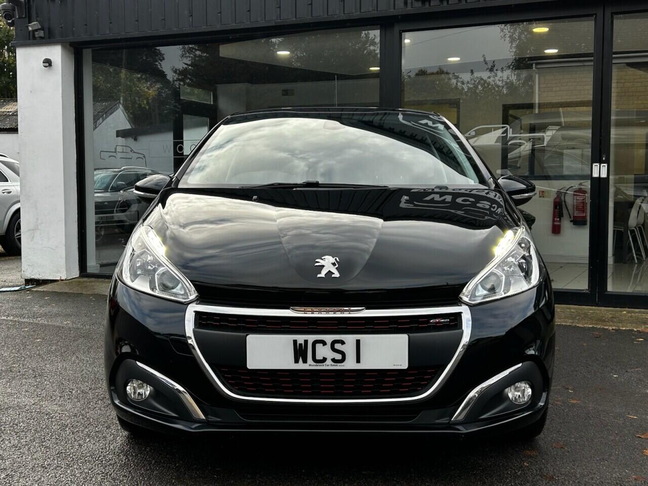 Used Peugeot 208 2016 for sale - 76360202: Photo 3