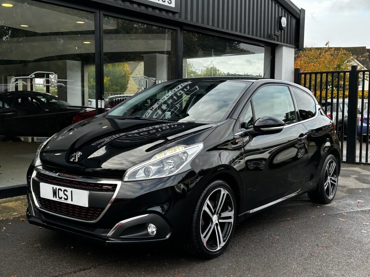 Used Peugeot 208 2016 for sale - 76360202: Photo 9