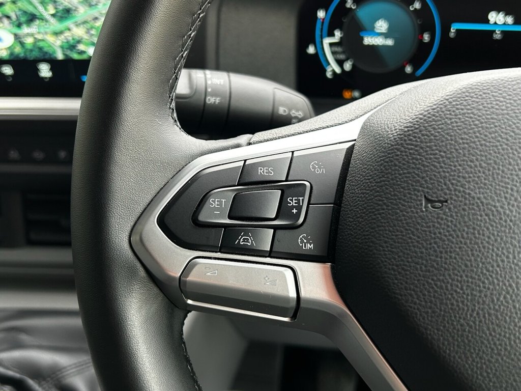 Used Volkswagen Transporter 2025 for sale - 78200325: Photo 50