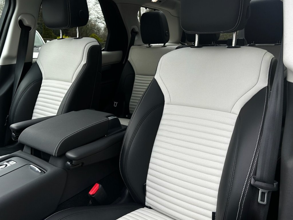 Used Land Rover Discovery 2025 for sale - 77436929: Photo 25