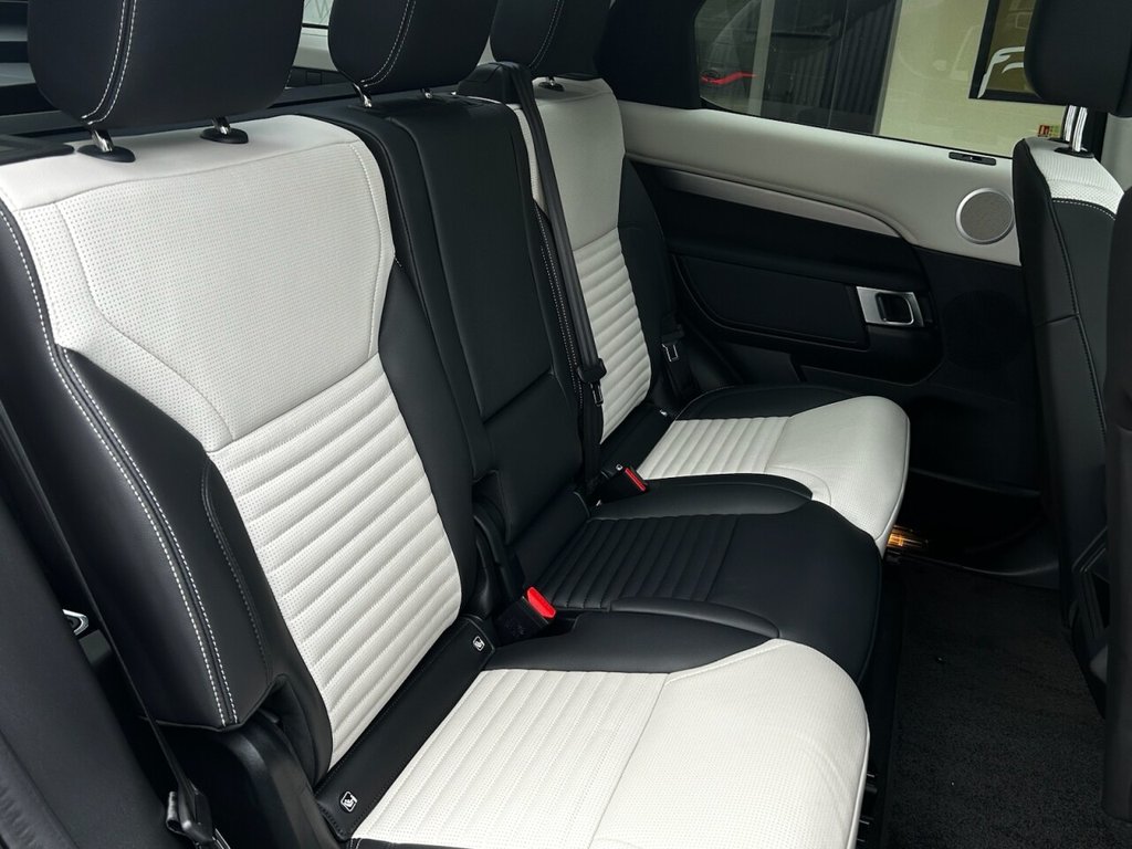 Used Land Rover Discovery 2025 for sale - 77436929: Photo 28
