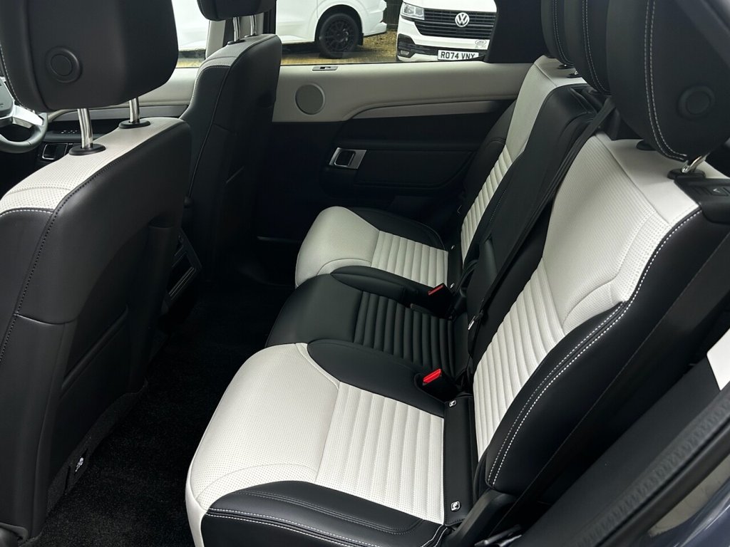 Used Land Rover Discovery 2025 for sale - 77436929: Photo 33
