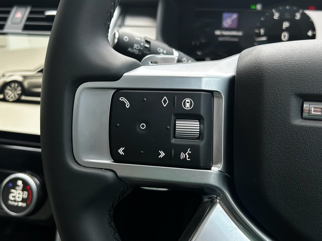 Used Land Rover Discovery 2025 for sale - 77436929: Photo 48